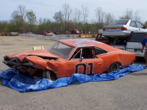 General Lee crashed 2